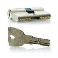 ISEO R90 60 (30х30) ключ-ключ  матовий хром